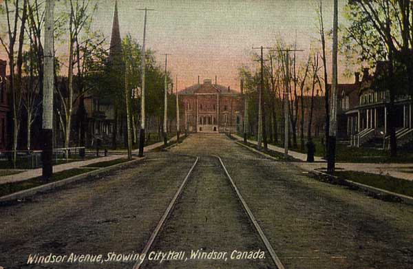 View of Windsor Avenue to City Hall