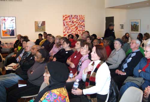 A great turn out for the Quilts Can Tell a Story lecture  Photo Courtesy of Jim Allen  