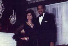 Mr. and Mrs. J. Lyle Browning � photo courtesy of Lyle Browning Mr & mrs b at home