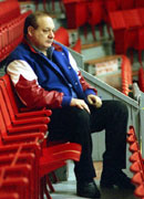 P10799 - Windsor Spitfires owner Steve Riolo watches his team practice in 1999