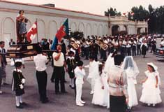P10758 Ciociaro Club Photo - Procession of St. Ononrio, June 1997 in Front of Ciociaro Club