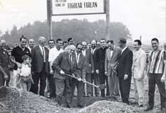 P10737 - Ground breaking ceremony of the Fogolar Furlan Club