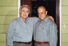 P10865 - Armando Viselli Photo - Armando and Carmine Viselli 2002